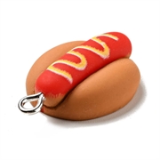 Vedhæng af resin. Lille Hotdog. 26 mm